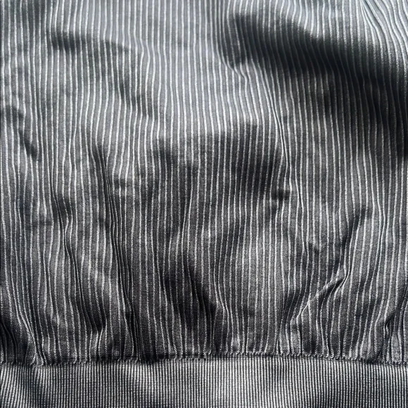 Elegant Black Women's Top - Picture 4 of 5